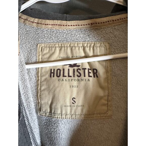 Hollister Jacket Womens Small Gray Sherpa Lined Hooded Button Up Sweatshirt Coat - Picture 3 of 7